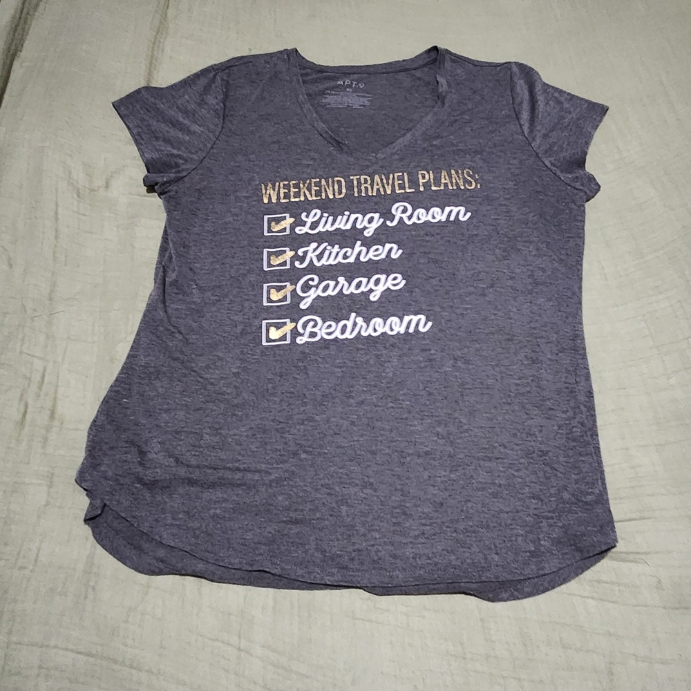 Apt. 9 Gray Graphic Tee - Weekend Plans